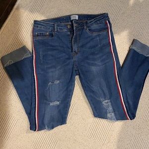 GRUNT Distressed Skinny Jeans NWOT